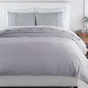 Pottery Barn Wheaton Navy Stripe King Duvet